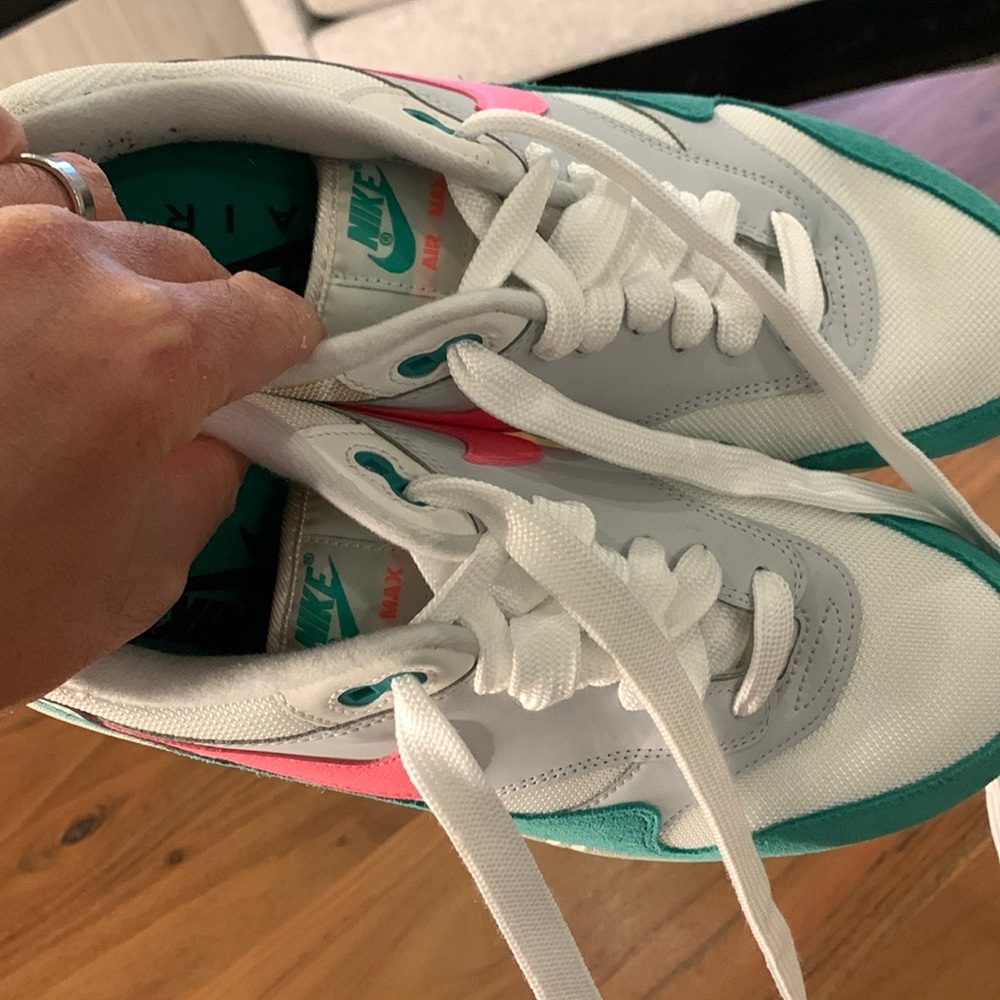 π Used Rare Mens Nike Air Max 1 AkA watermelons - Picture 5 of 16